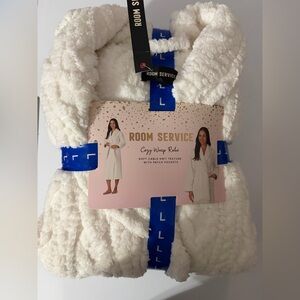 Room Service Cozy Wrap Robe - Soft Cable Knit Texture - White